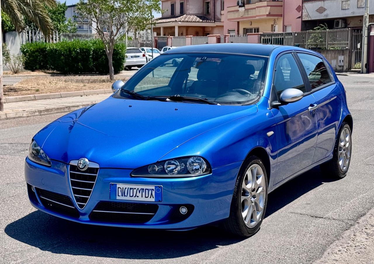 Alfa Romeo 147 1.6 16V TS (105) 5 porte Black Line