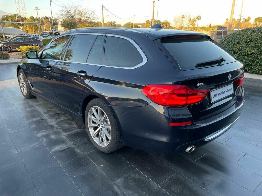 BMW Serie 5 Touring 520 d Luxury Steptronic