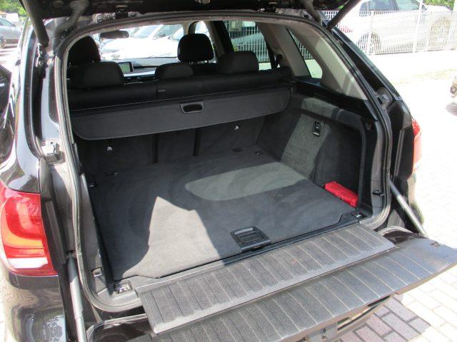 BMW X5 xDrive25d Luxury Navi/Frenata