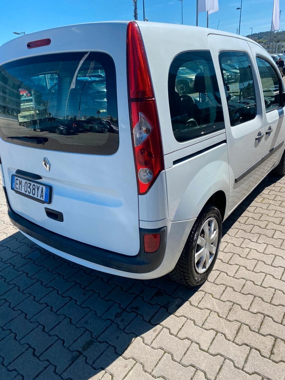 Renault Kangoo 1.5 dCi 75CV F.AP. 4p. Express