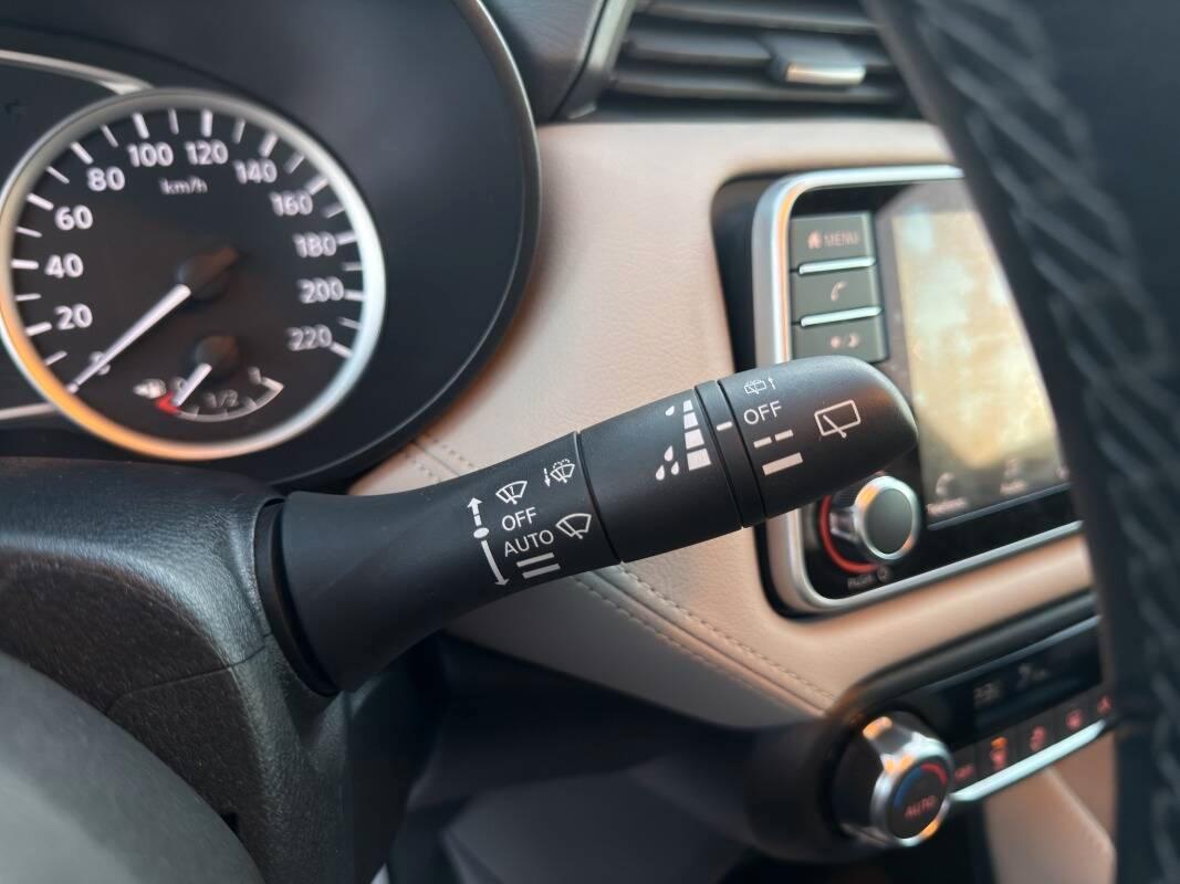 Nissan Micra 1.0 ig-t Tekna 92cv Con CARPLAY & TELECAMERA