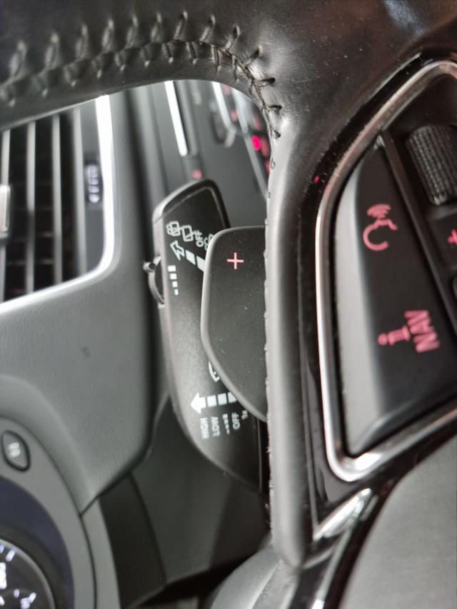 AUDI Q3 2.0 TFSI 180 CV quattro S tronic Business