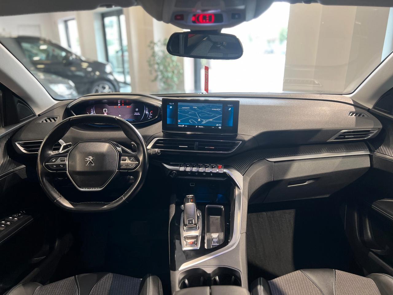 Peugeot 3008 BlueHDi 130 S&S EAT8 Allure