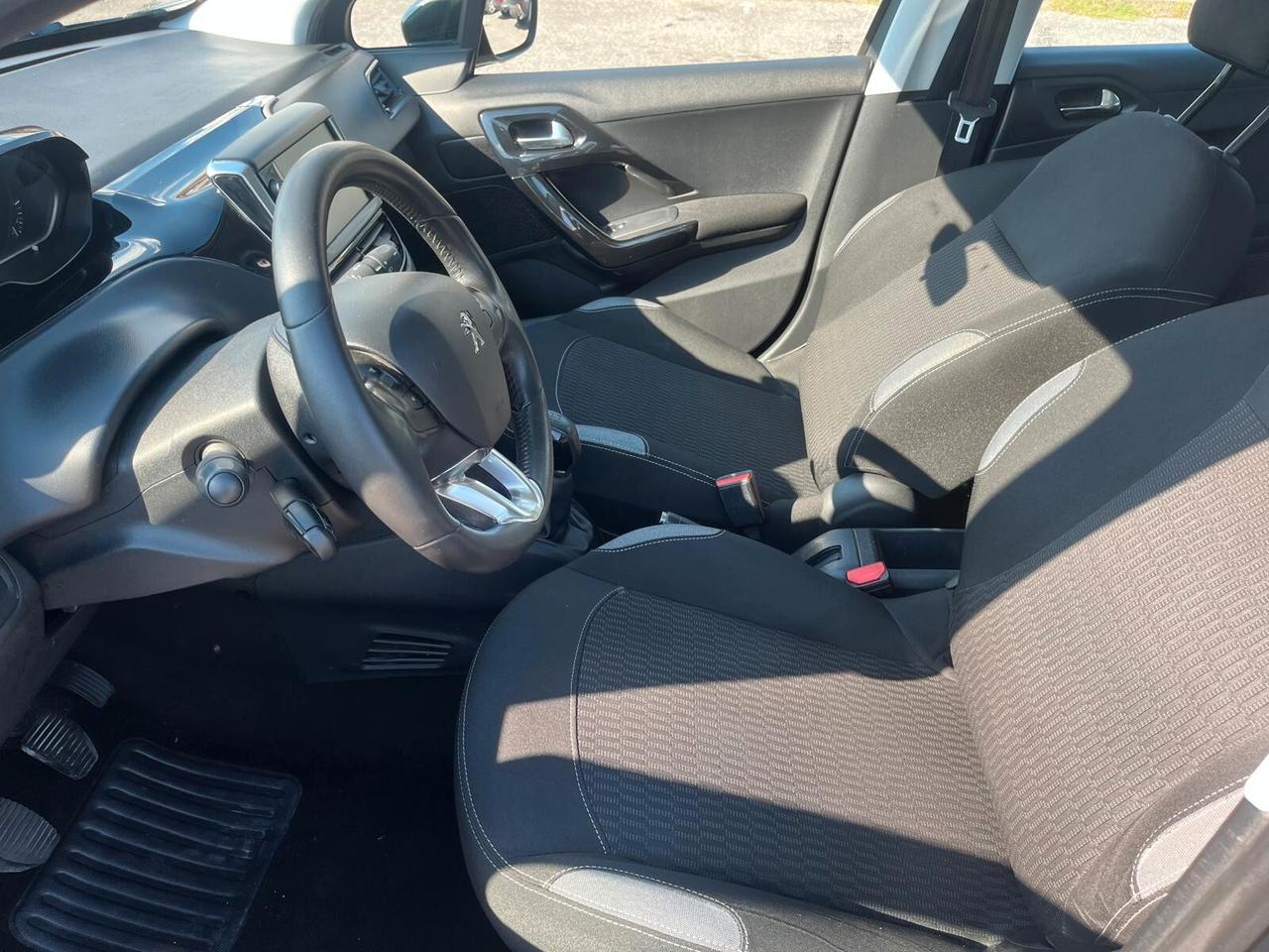 Peugeot 208 BlueHDi 75 5 porte Active