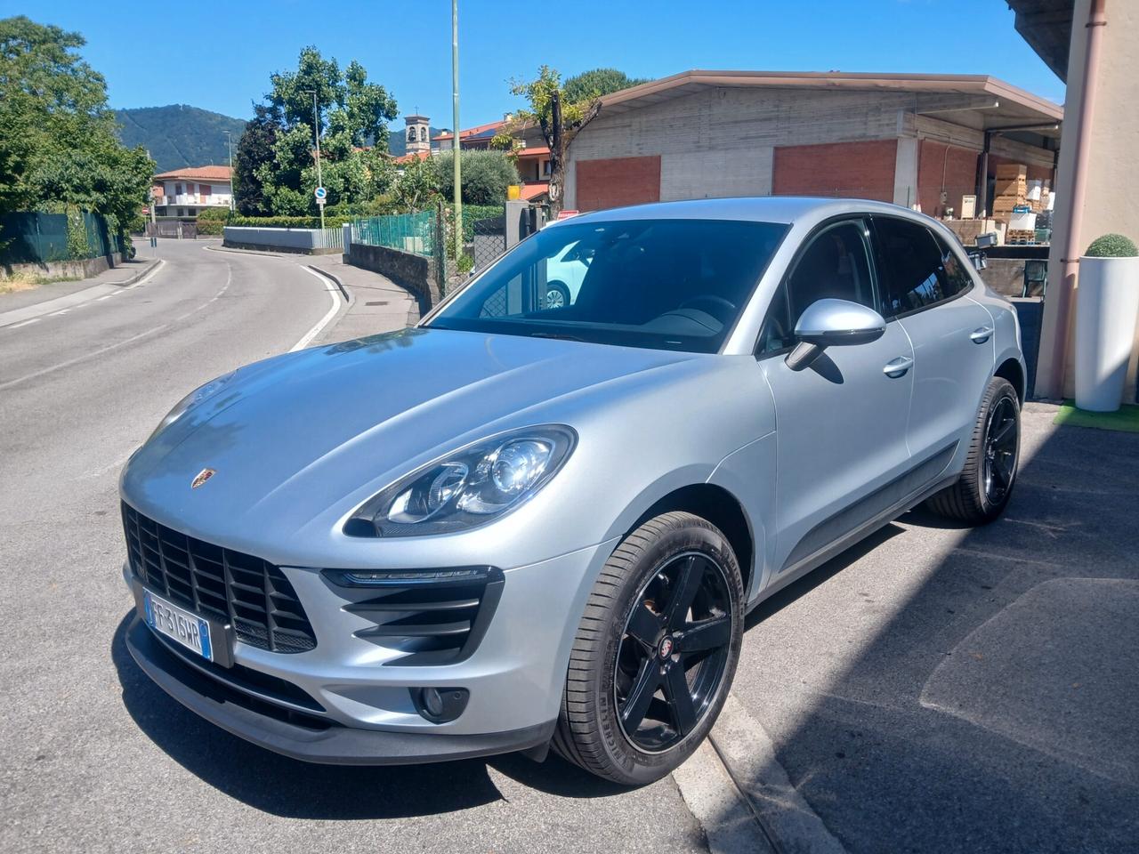 PORSCHE Macan 2.0 Sport design 2016