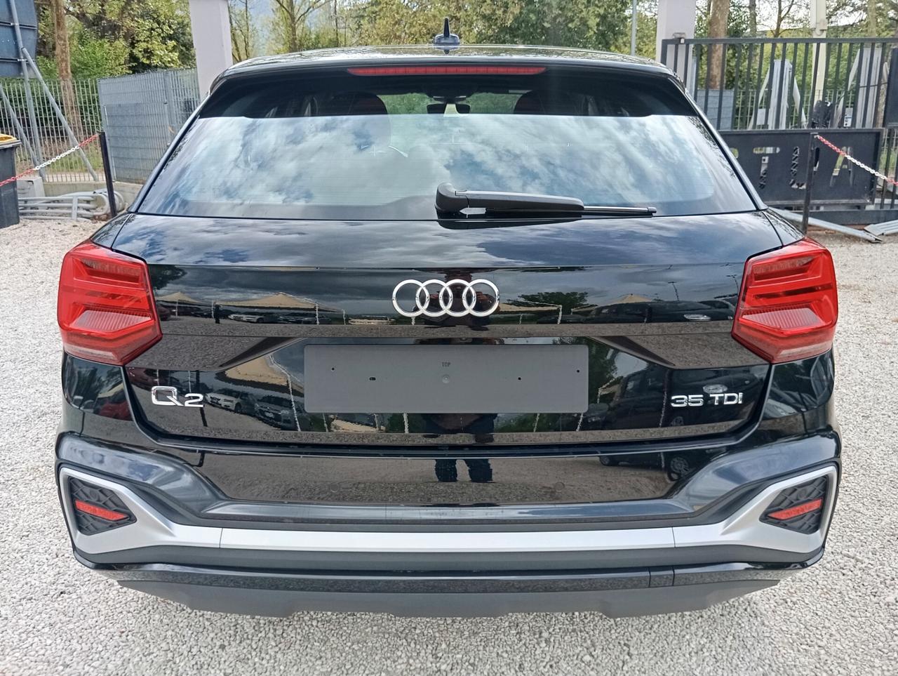 Audi Q2 35 TDI S tronic line