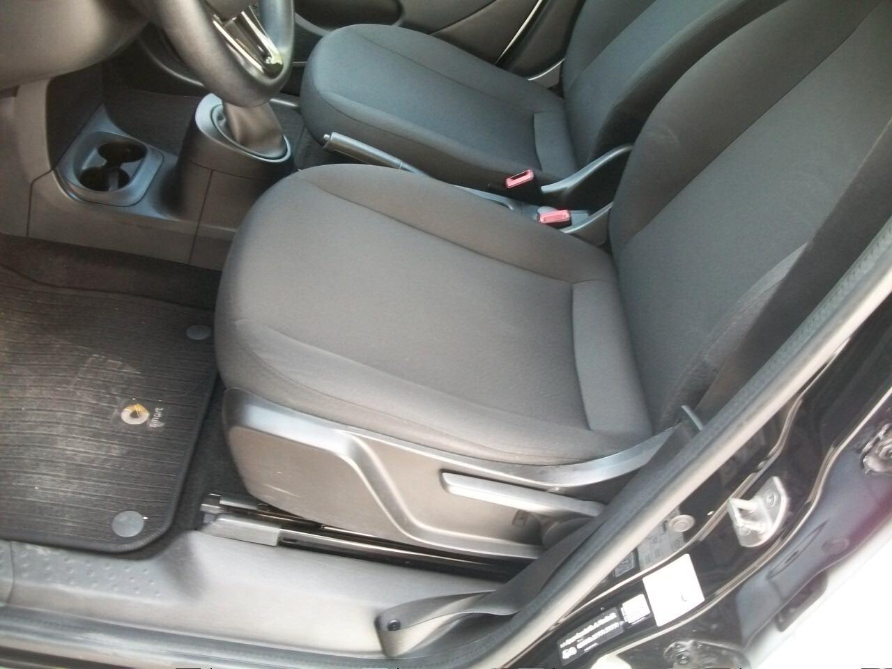 Smart ForFour 70 1.0 Passion cc999 euro 06 benzina 05 porte si neopatentati garanzia un anno km 102898 taliandati bi colore28