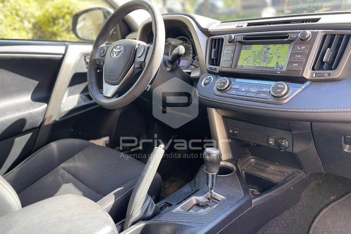 TOYOTA RAV4 2.2 D-CAT A/T 4WD Style White Ed.