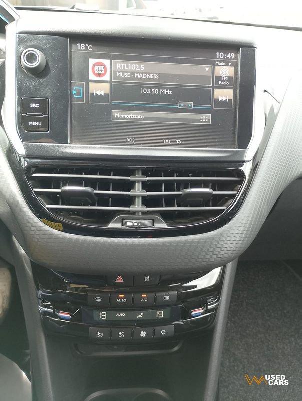 Peugeot 2008 PureTech Turbo 110 S&S Allure