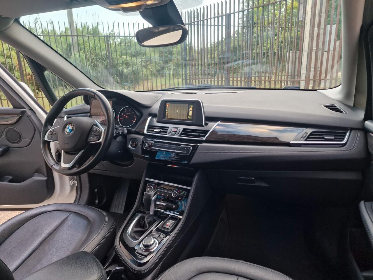 Bmw 218d Active Tourer LUXURY - 2015 *cambio automatico*
