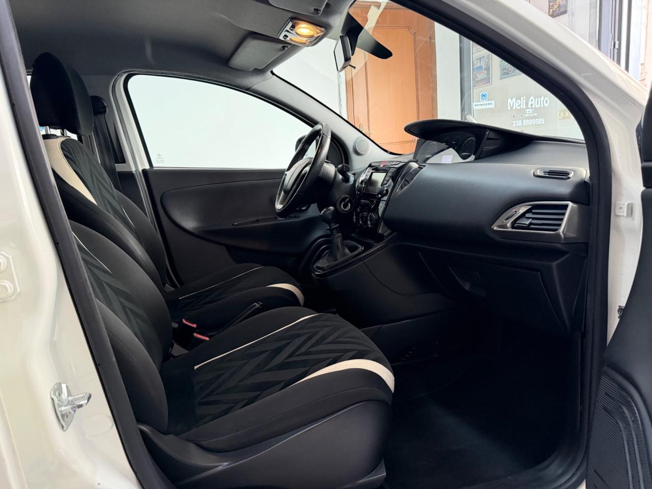 Lancia Ypsilon 1.2 Benzina 69 CV Platinum