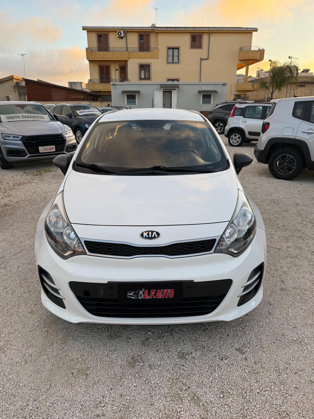 Kia Rio 1.2 CVVT 5p. Cool