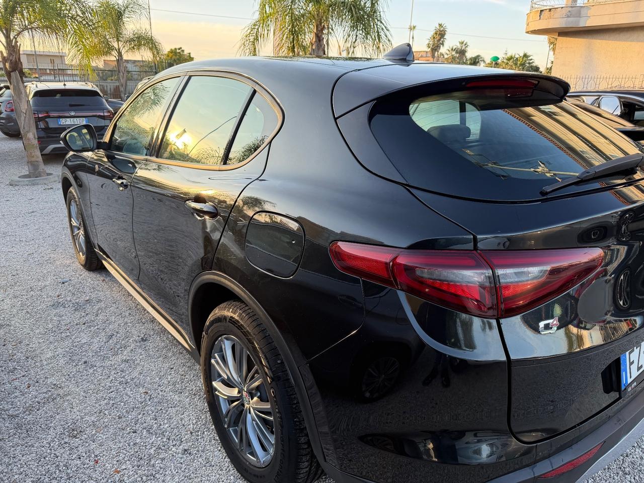 Alfa Romeo Stelvio 2.2 Turbodiesel 190 CV AT8 Q4 Business