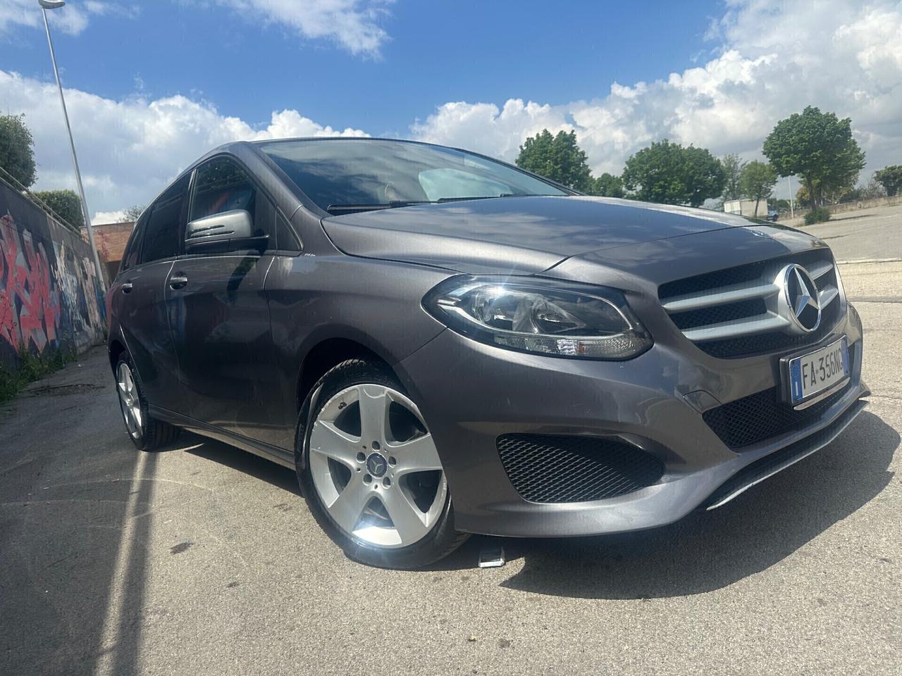 Mercedes-benz B 180 B 180 CDI Executive/NAVI/R.CAMERA