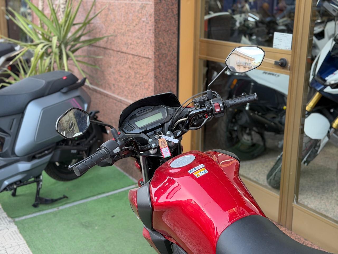 Honda CB 125 F KM 0 2025 tua a soli 23€ al mese