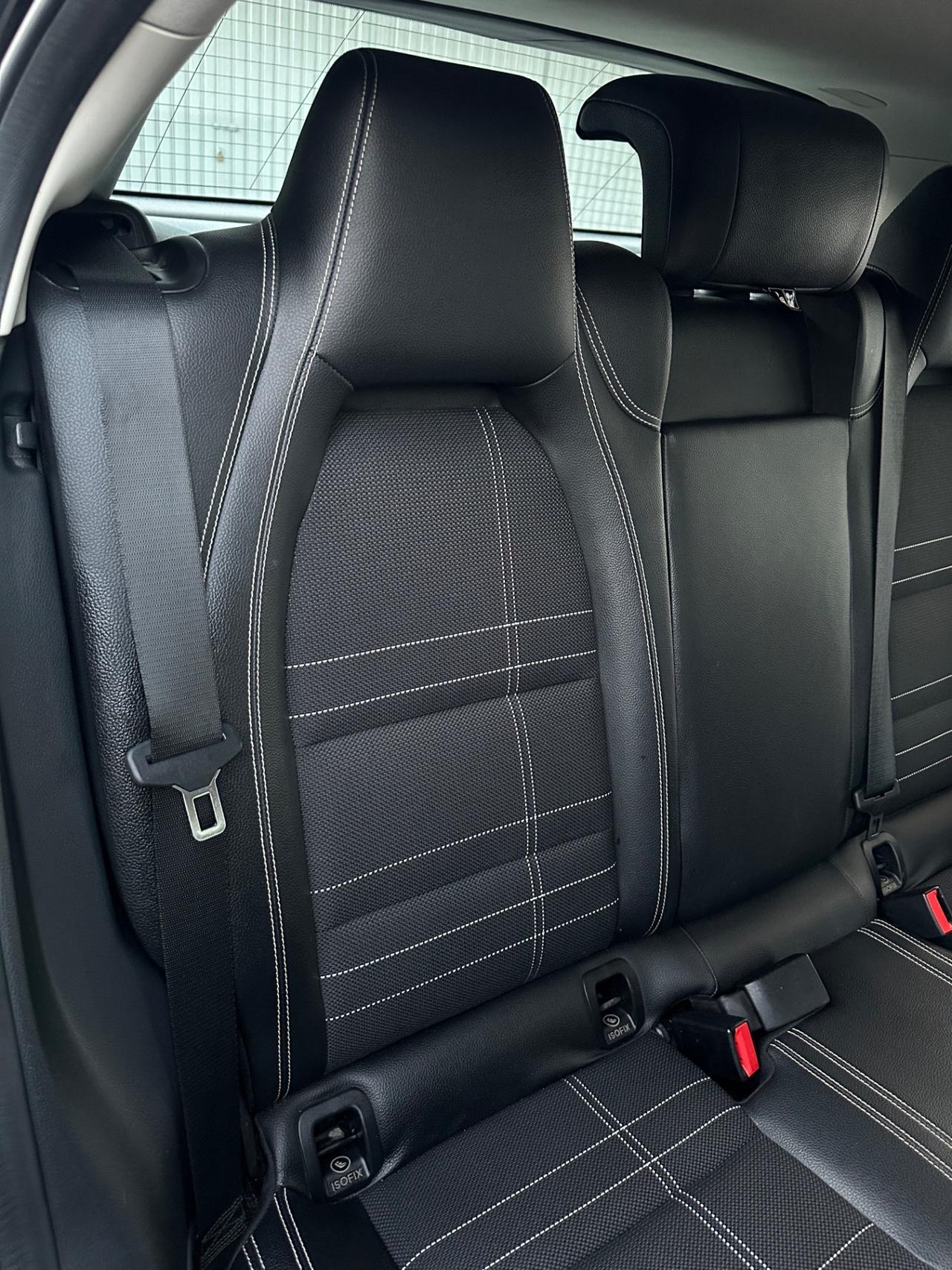 Mercedes-Benz GLA 200 CDI 136cv Automatic Sport