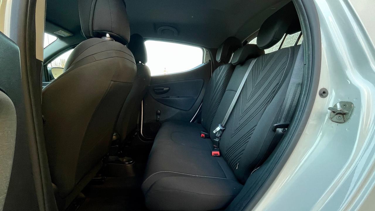 LANCIA 1.0 FIREFLY HYBRID 5P 69CV - CARPLAY, NEOPATENTATI