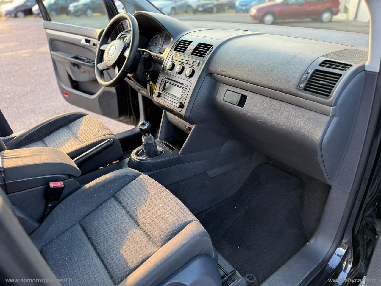 VOLKSWAGEN Touran 2.0 VAN TDI COMFORTLINE