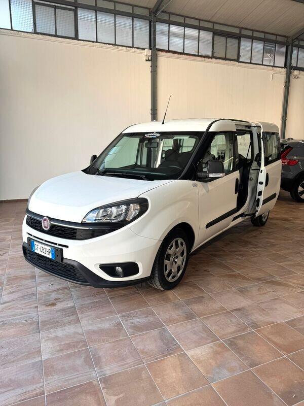 FIAT DOBLO' MAXI 1.6mjt AUTOCARRO 5 POSTI