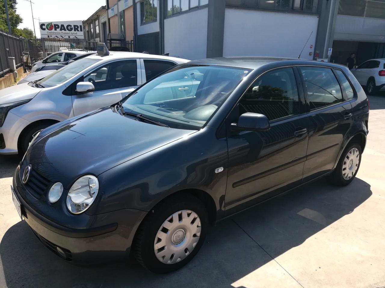Volkswagen Polo 1.4 Benz. 75 cv UNICOPROPRIETARIO