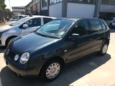 Volkswagen Polo 1.4 Benz. 75 cv UNICOPROPRIETARIO