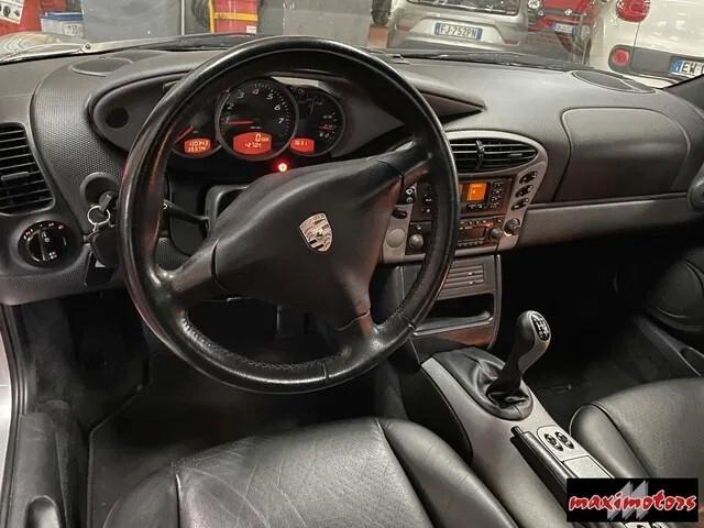 Porsche Boxster 2.5i 24V cat