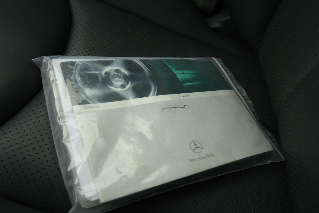 Mercedes-Benz SL 500 V8 ORIGINAL PACK AMG
