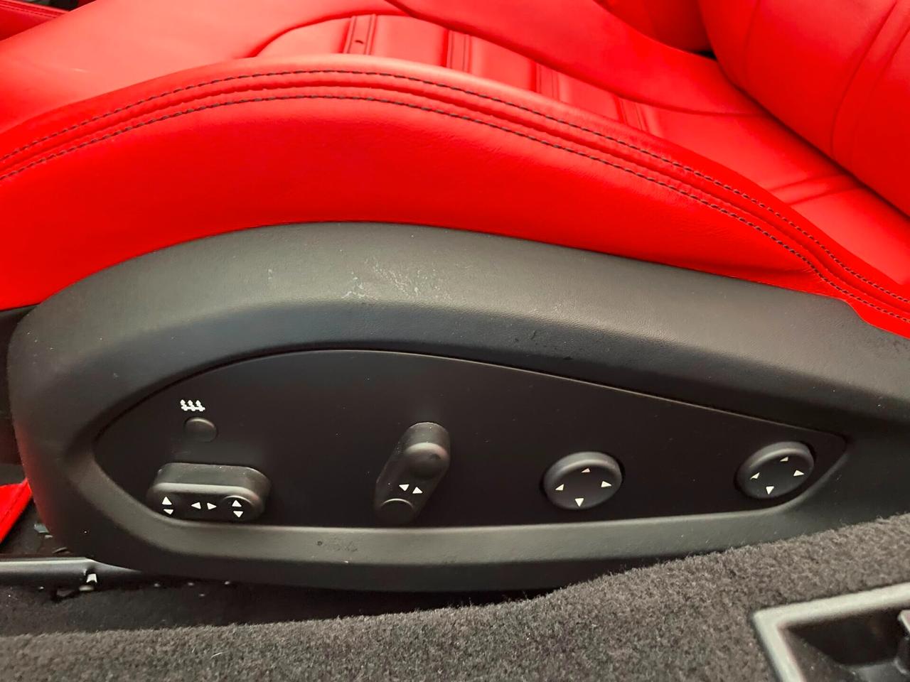 FERRARI F8 SPIDER 720cv IPERFULL