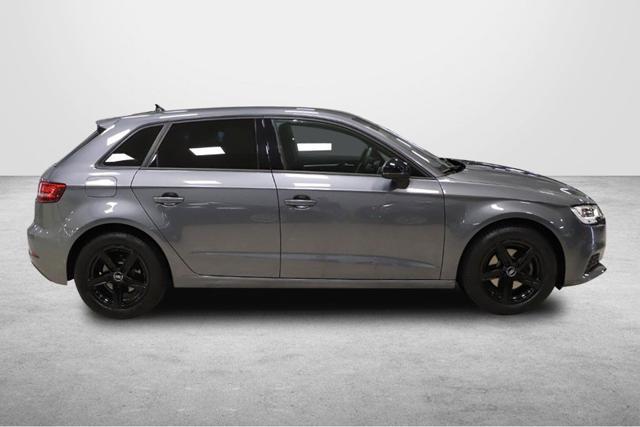 AUDI A3 SPB 30 TDI Business