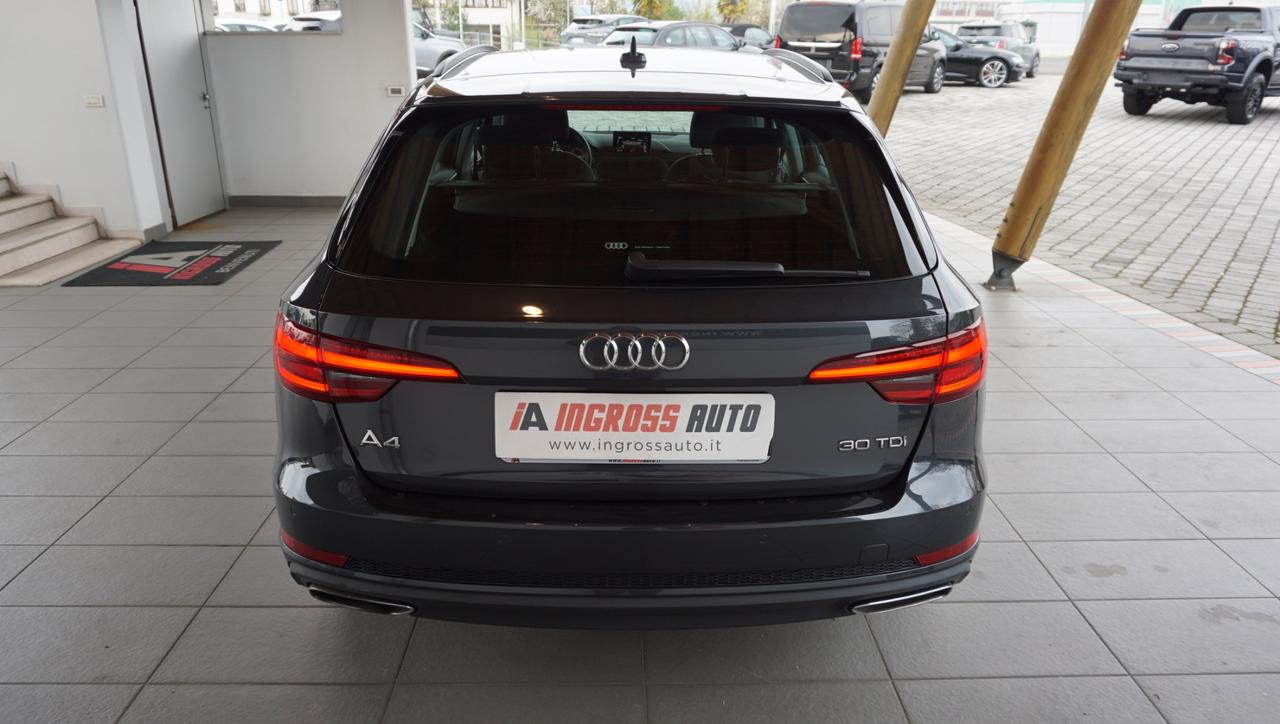 Audi A4 Avant 30 2.0 tdi Business 122cv s-tronic my16