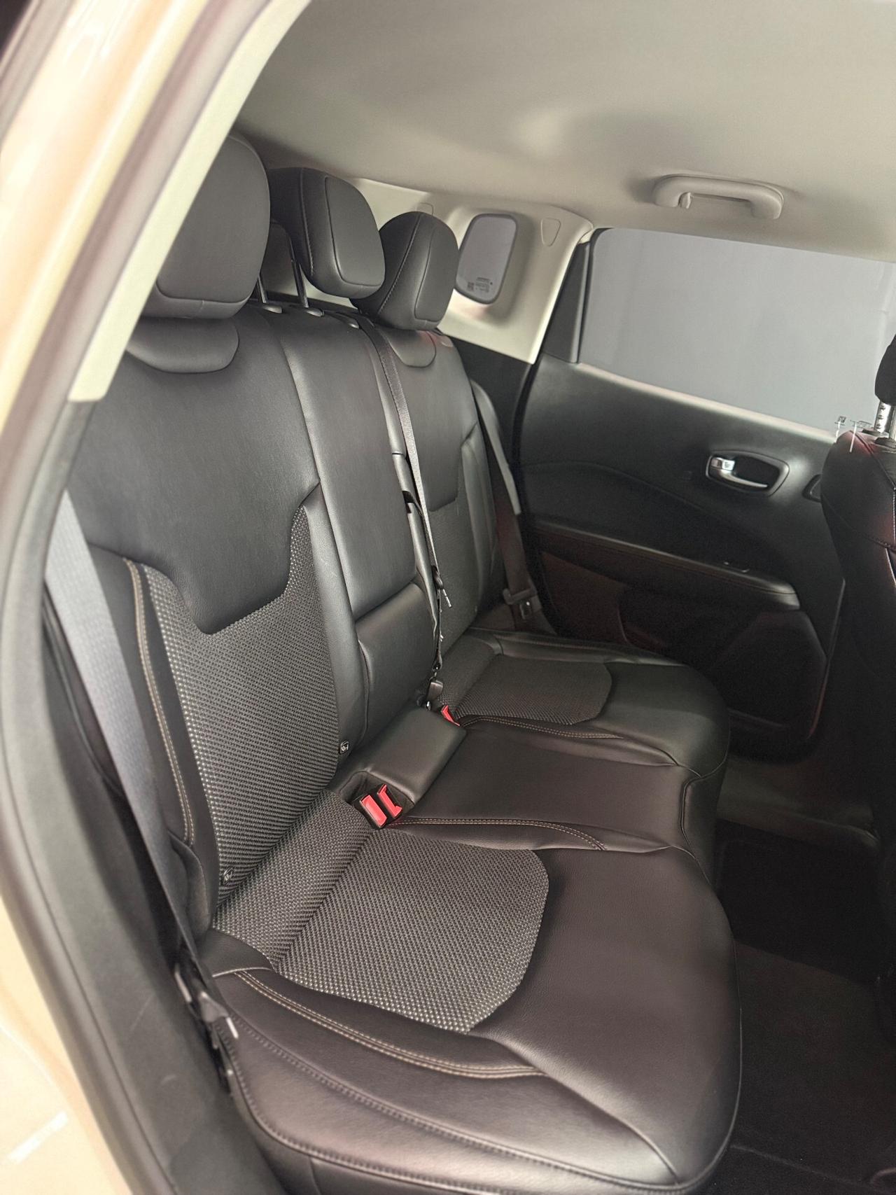 Jeep Compass 2.0 Multijet 4WD Opening Edition 2017
