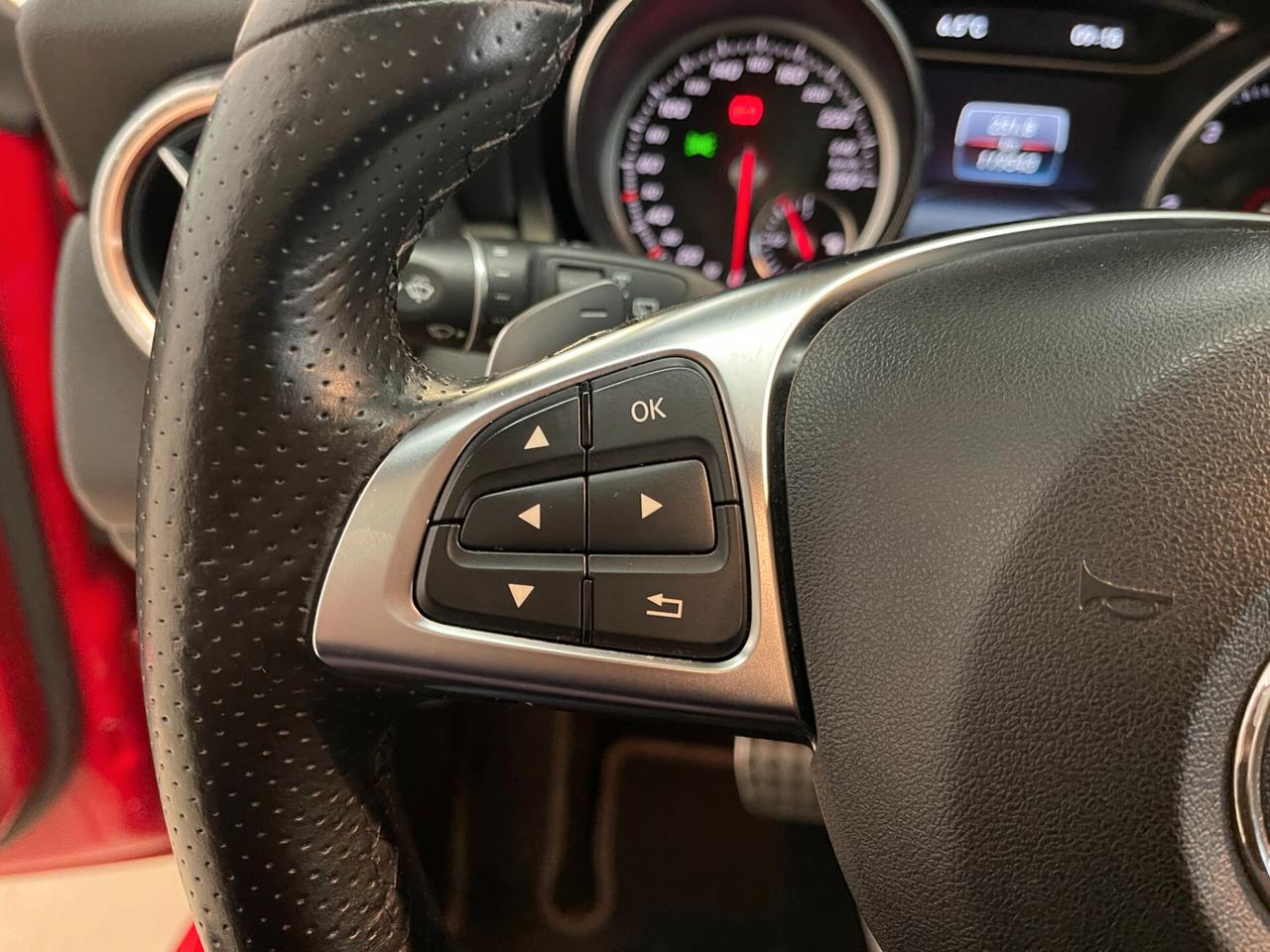 Mercedes-benz CLA 200 d Shooting Brake Premium AMG-Ok Neopat-LEGGI SOTTO