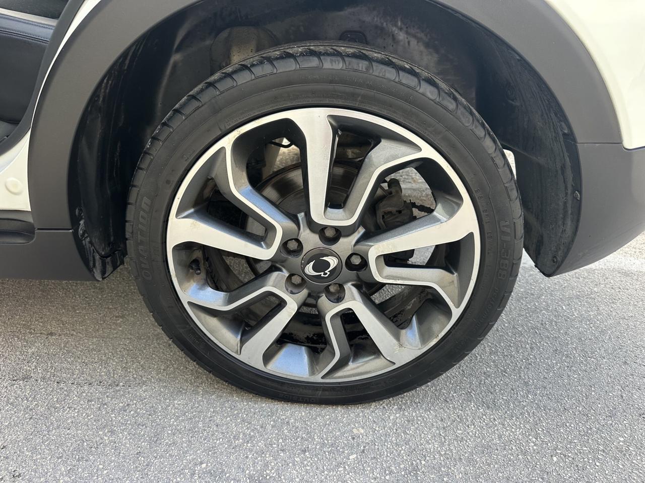 Ssangyong Tivoli 1.6d 2WD Go 2016 Km 140.000