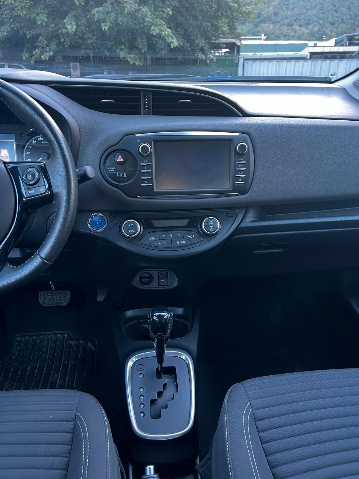 Toyota Yaris 1.5 Hybrid 5 porte Active