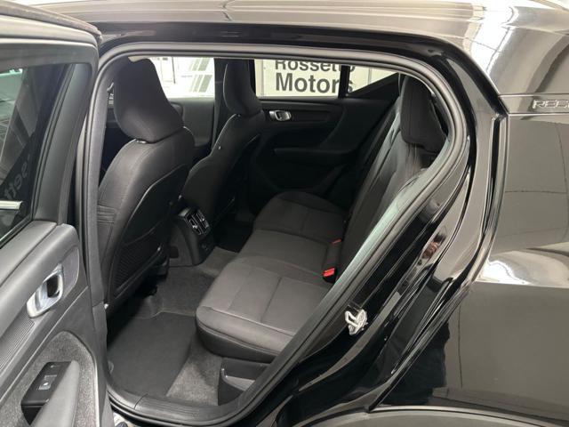 VOLVO XC40 T4 Recharge Plug-in Hybrid Inscription Expression