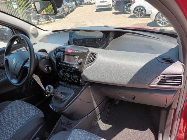 LANCIA Ypsilon 1000 HYBRID SILVER 70CV STEREO USB ITALIA