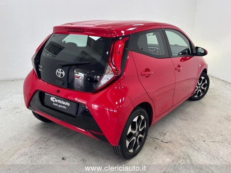 Toyota Aygo Connect 1.0 VVT-i 72 CV 5 porte x-fun