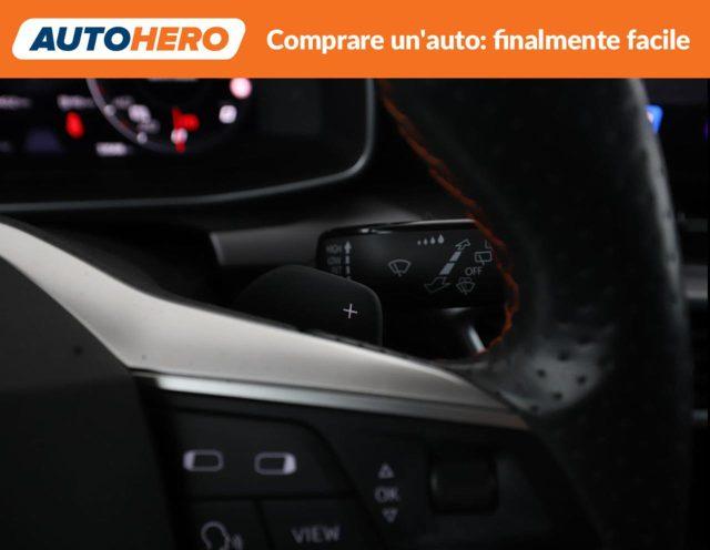 SEAT Leon 1.5 eTSI 150 CV DSG FR