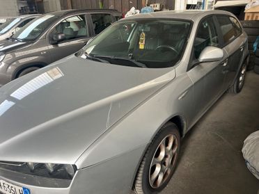 Alfa Romeo 159 1.9 JTDm Sportwagon Distinctive
