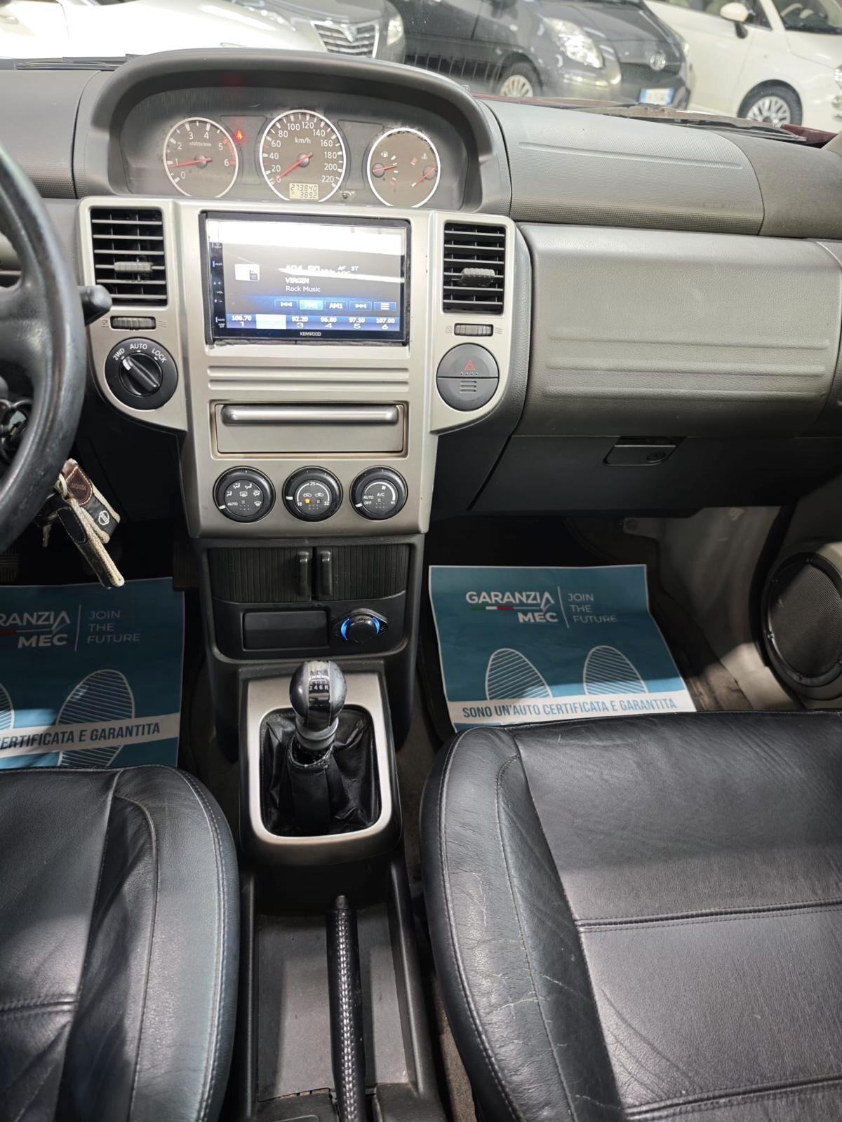 Nissan X-Trail Tetto+Pelle+4x4+Navi