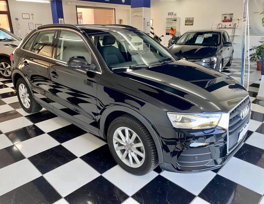 Audi Q3 2.0 tdi Business 150cv s-tronic