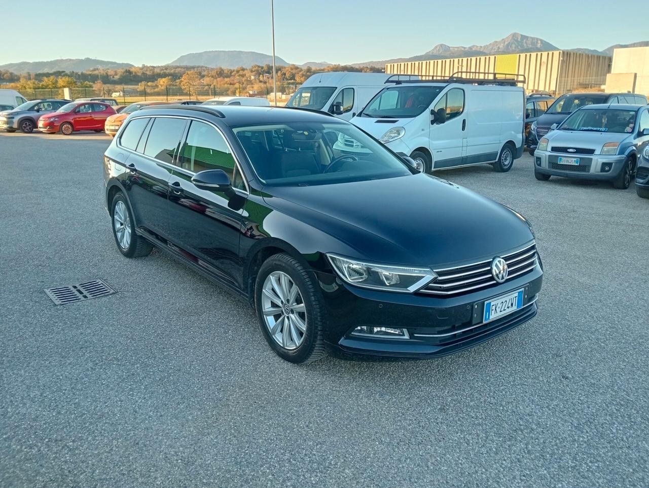 Volkswagen Passat Variant 1.6 TDI 120cv DSG UNIPROPRIETARIO