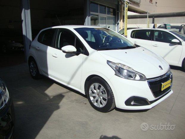 PEUGEOT 208 1.6 BlueHDi 75 CV KM.92000