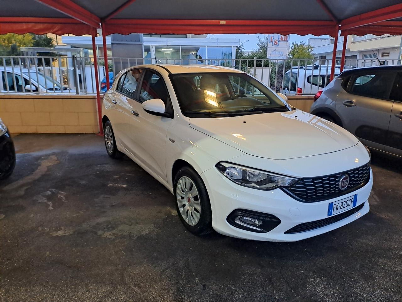 Fiat Tipo 1.3 Mjt S&S 5 porte Easy