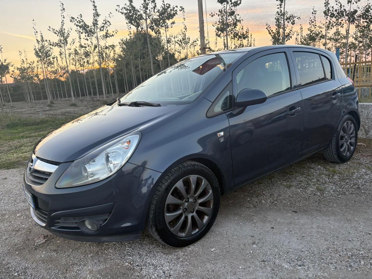 Opel Corsa 1.2 5 porte Edition