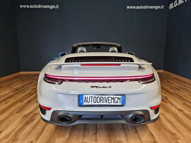 PORSCHE 911 Turbo S Cabriolet 650 cv