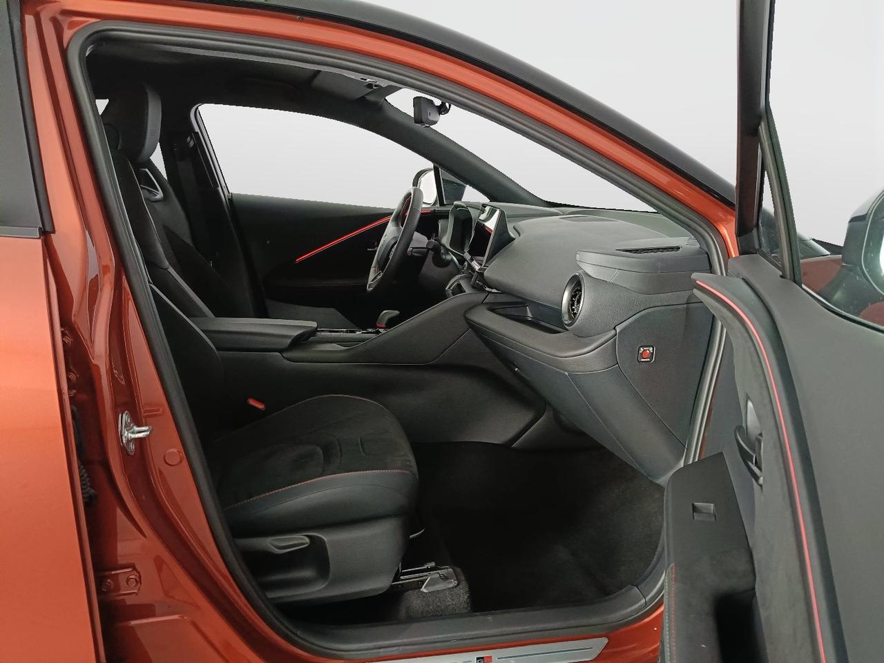 TOYOTA C-HR II 2023 - C-HR 2.0 phev GR Sport fwd e-cvt