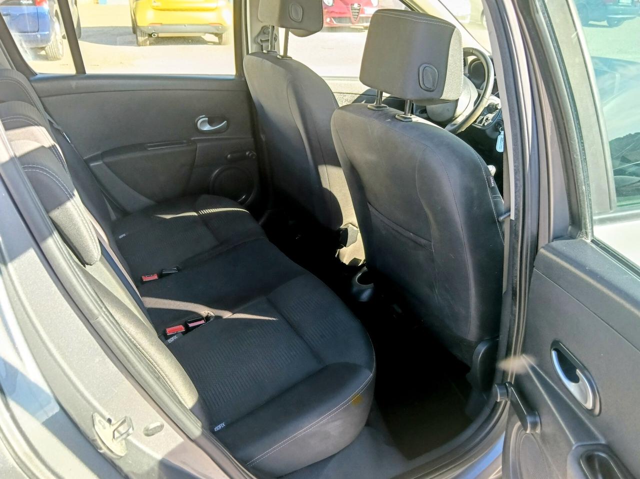 Renault Clio 1.2 16V 5 porte GPL Dynamique