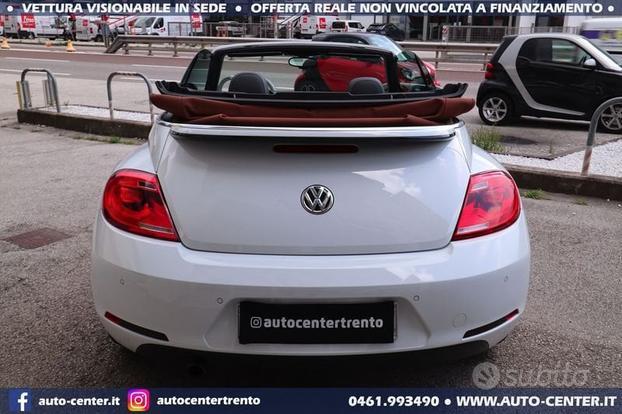 Volkswagen Maggiolino Cabrio 2.0 TDI DSG Karm...