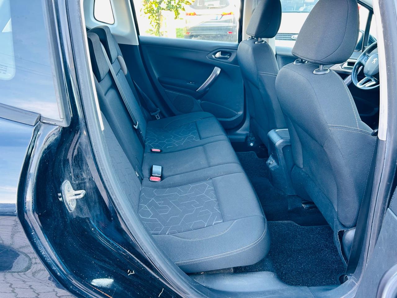 Peugeot 2008 1.4 HDi 68CV Active